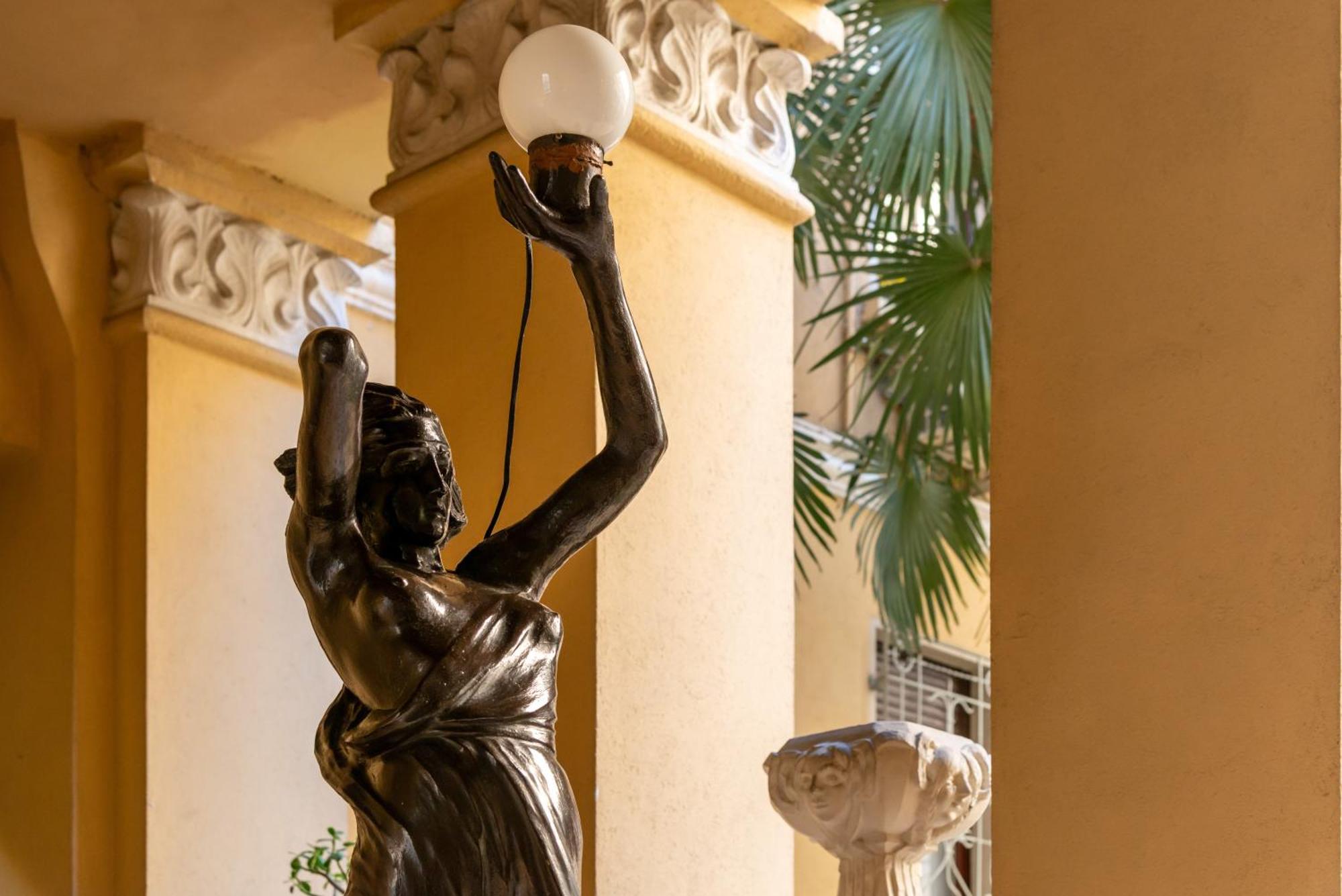 Life Is Beautiful Porta Romana Apartment Milan Exterior photo