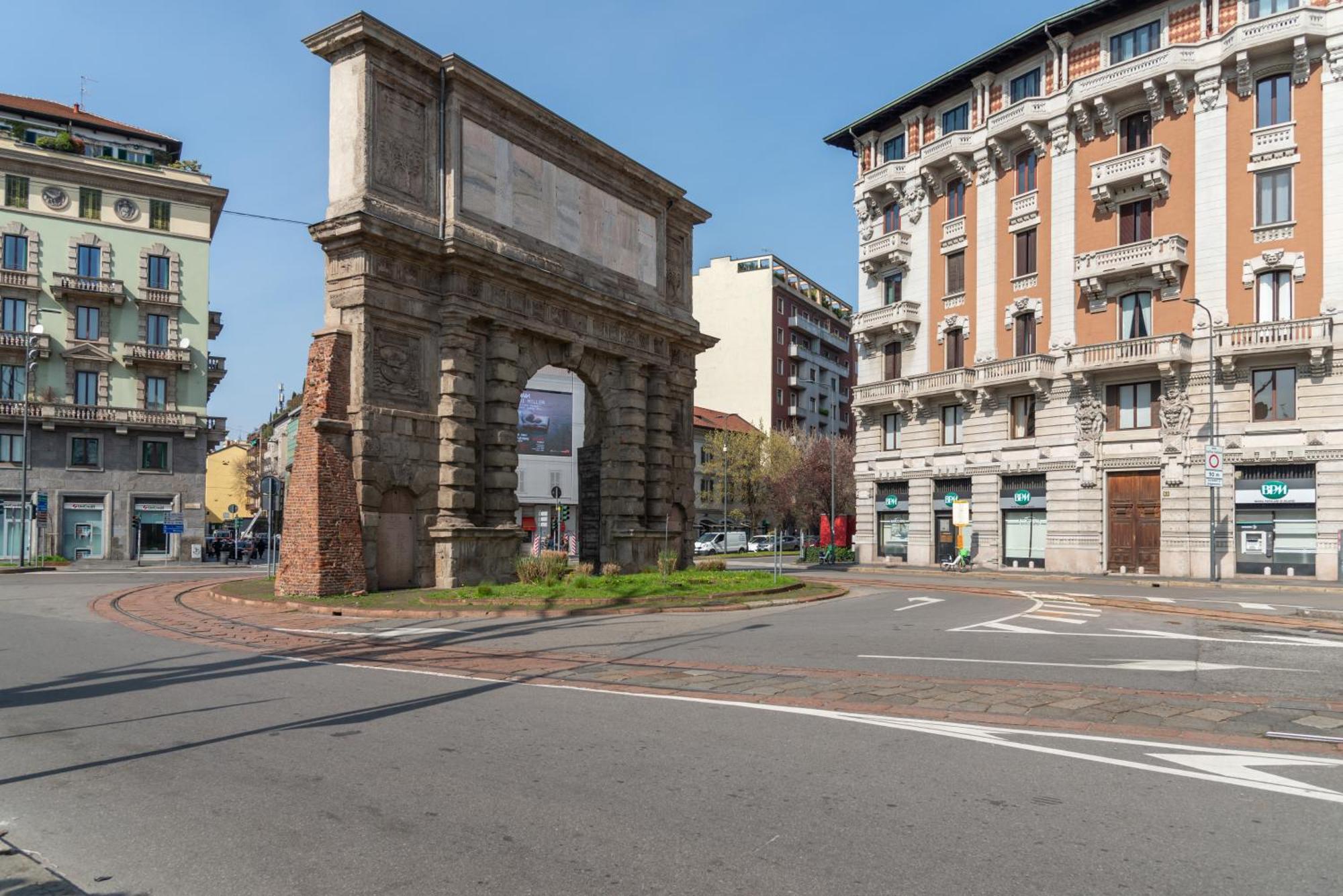 Life Is Beautiful Porta Romana Apartment Milan Exterior photo